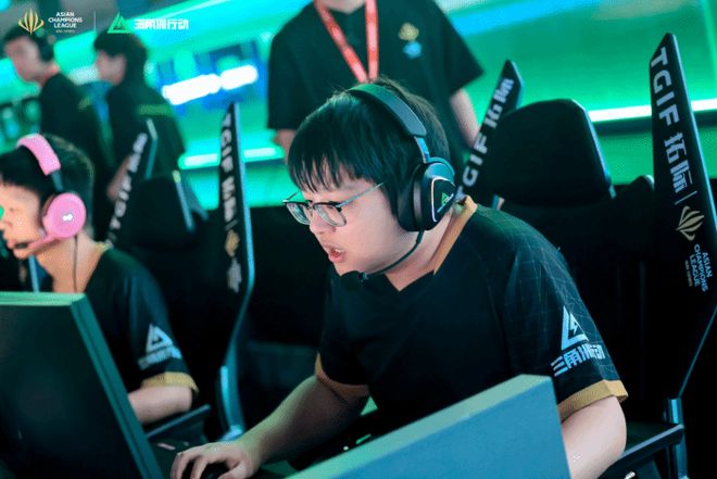 还证明了他 还证明了他